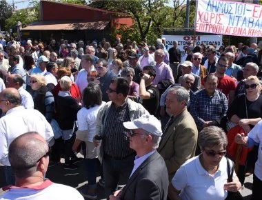 Διαμαρτυρία για τα διόδια στη γέφυρα της Βαρυμπόμπης! - Οι δήμοι Κηφισίας και Διονύσου